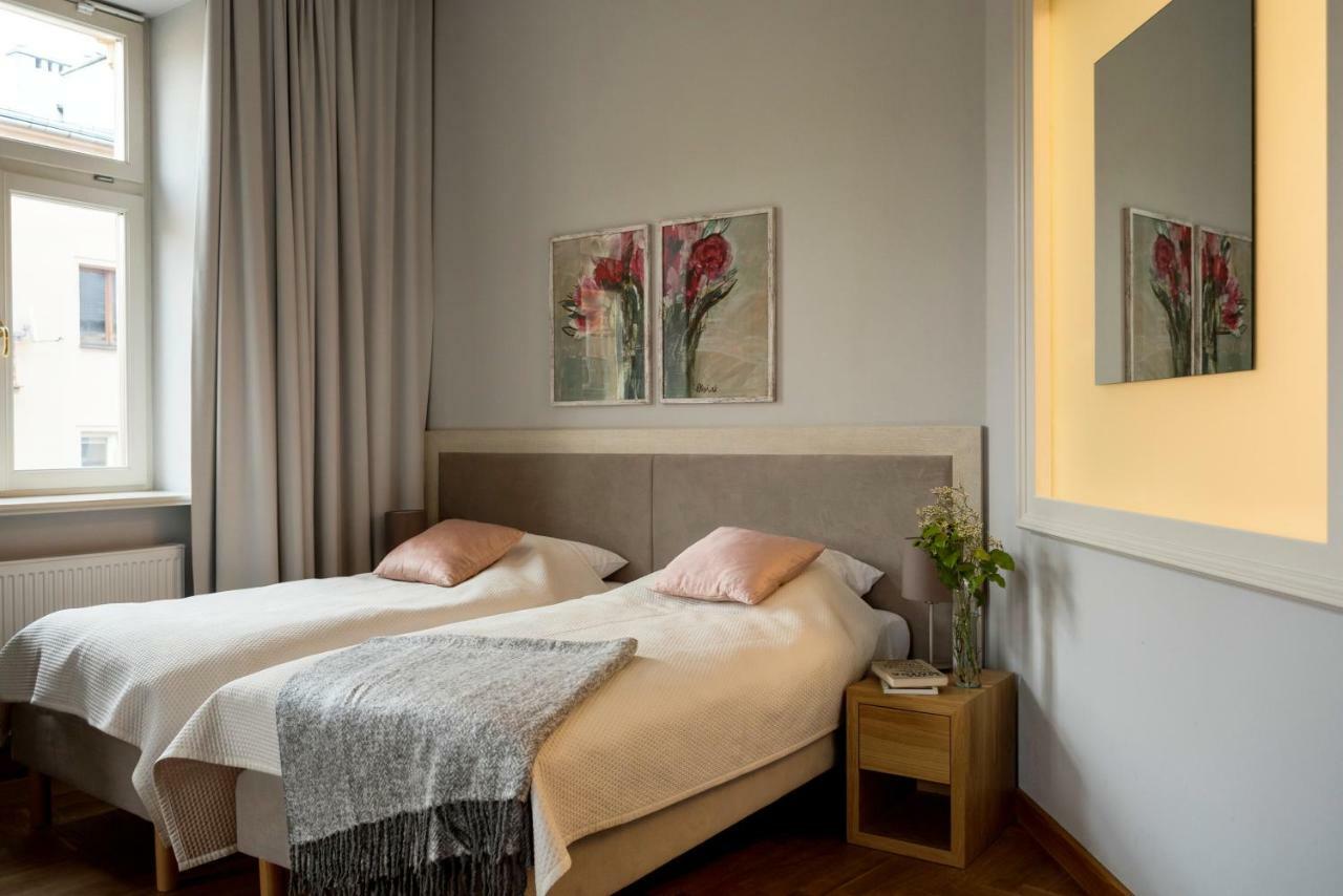 Superior Studio Apartment